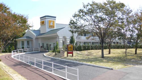 ファミリーロッジ旅籠屋 宮島SA店