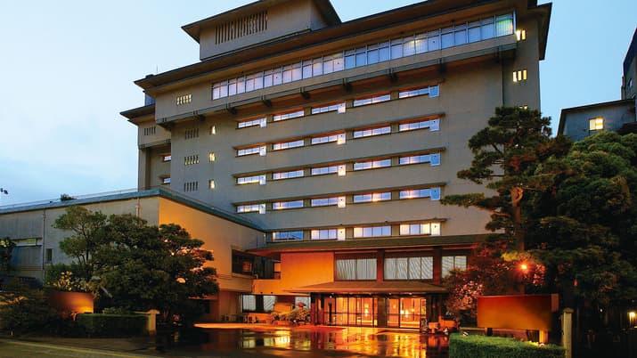 大江戸温泉物語わんわんリゾート 矢田屋松濤園